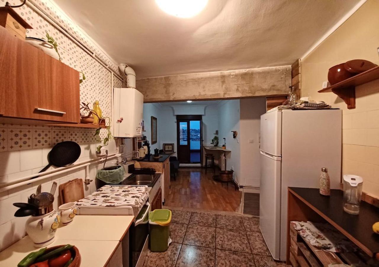 Habitaciones En El Atico De Tona Mirando A La Bahia De Сантандер Екстериор снимка