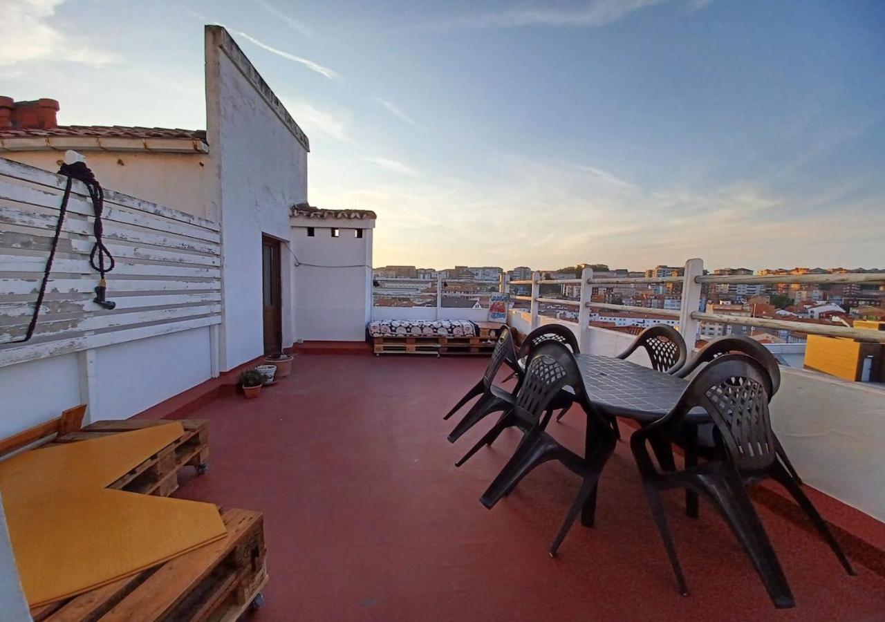 Habitaciones En El Atico De Tona Mirando A La Bahia De Сантандер Екстериор снимка